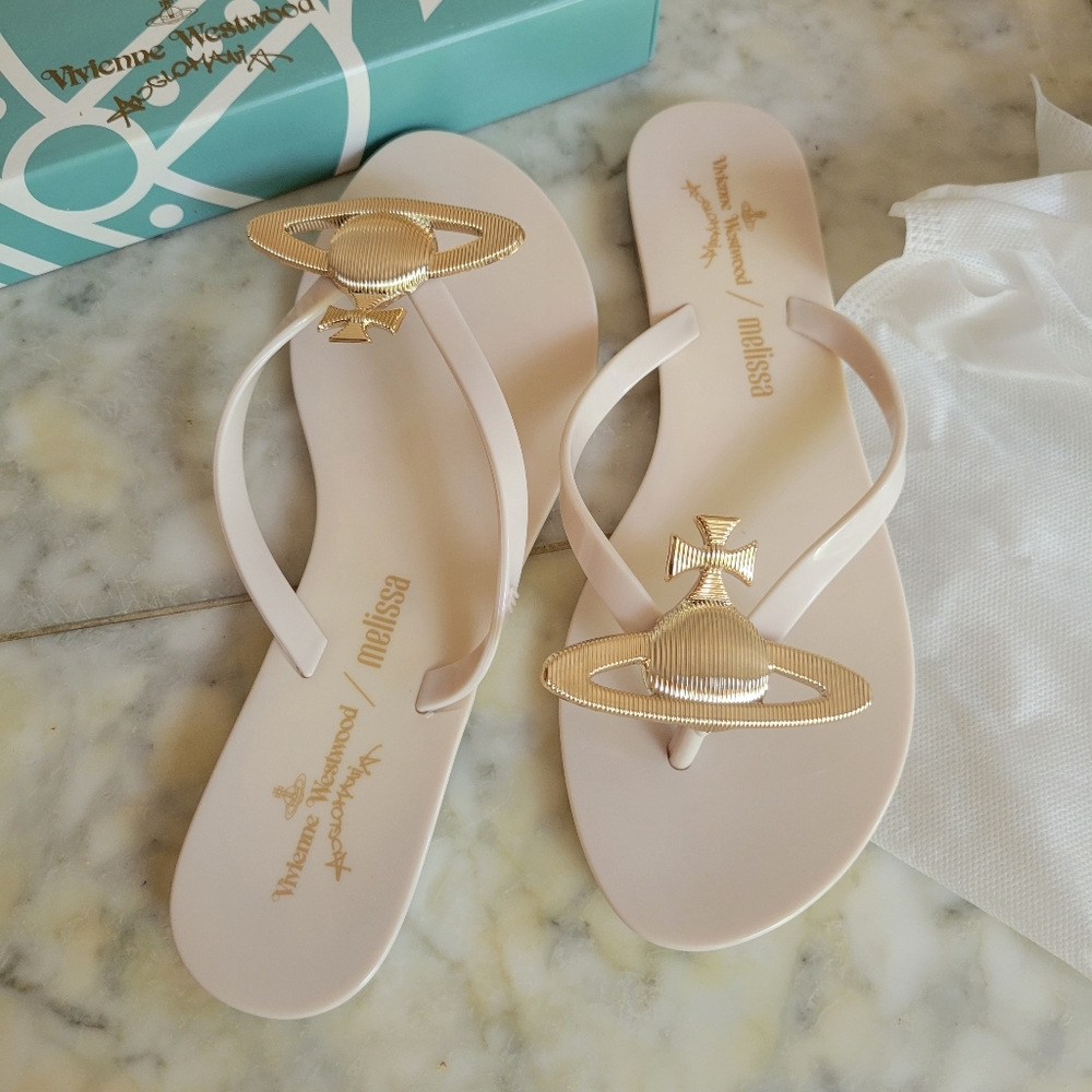 Melissa x Vivienne Westwood Harmonic Sandals in Ivory in size 38